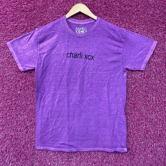 Charli XCX Everything is Romantic Brat T-Shirt Small - Picture 1 of 5